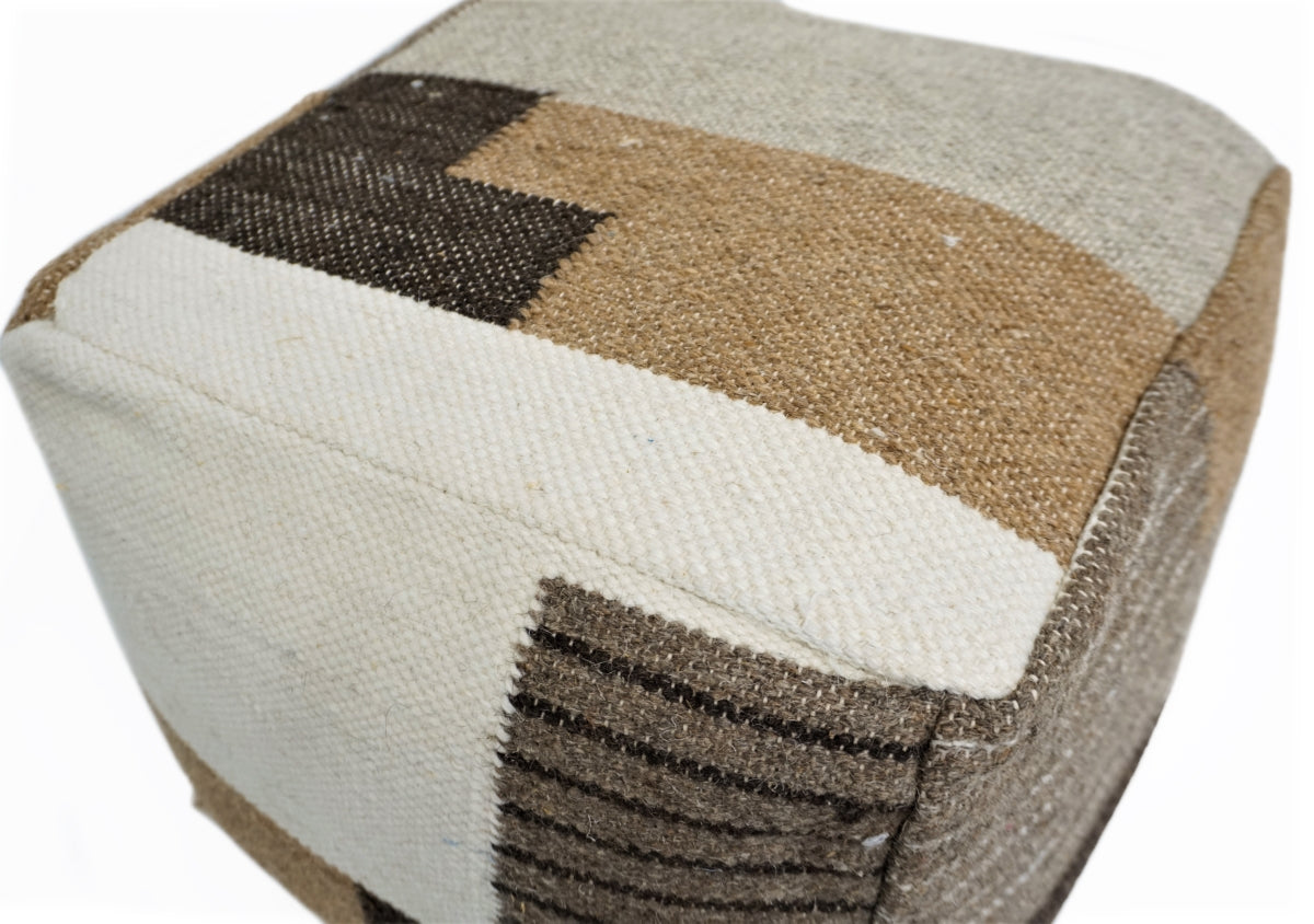 Anacani Pouf