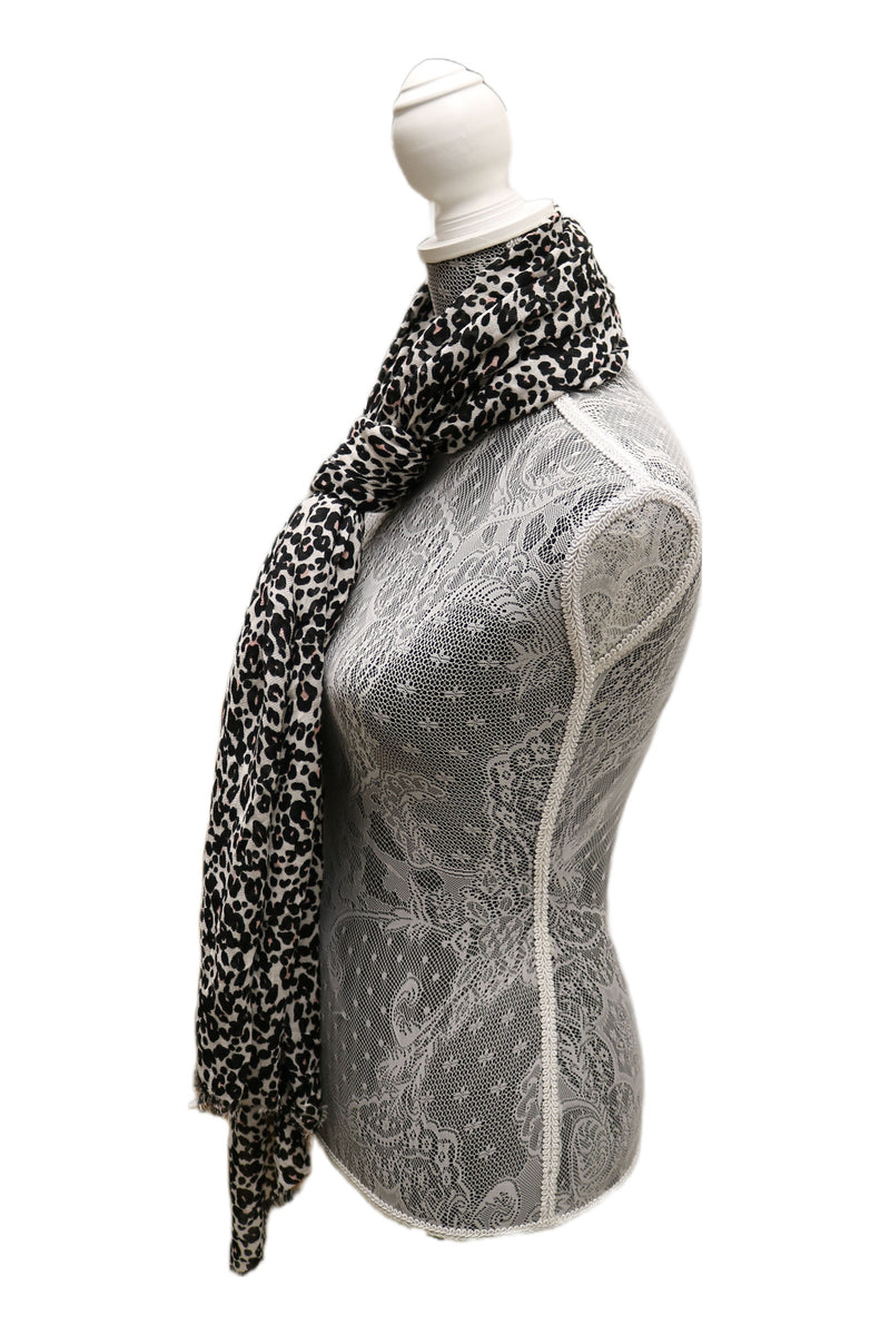 Home&Manor 100% Cotton and Polyester Scarf, Wrap, Throw, Shawl