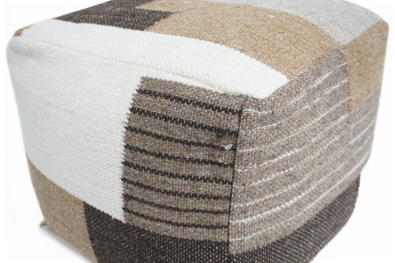 Anacani Pouf